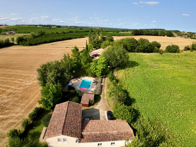 Maison proposé à Labretonie