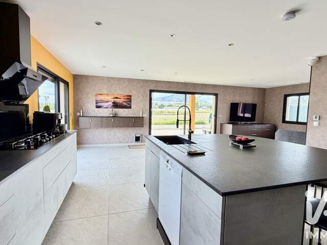 Vente Maison/villa 4 pièces — photo du bien