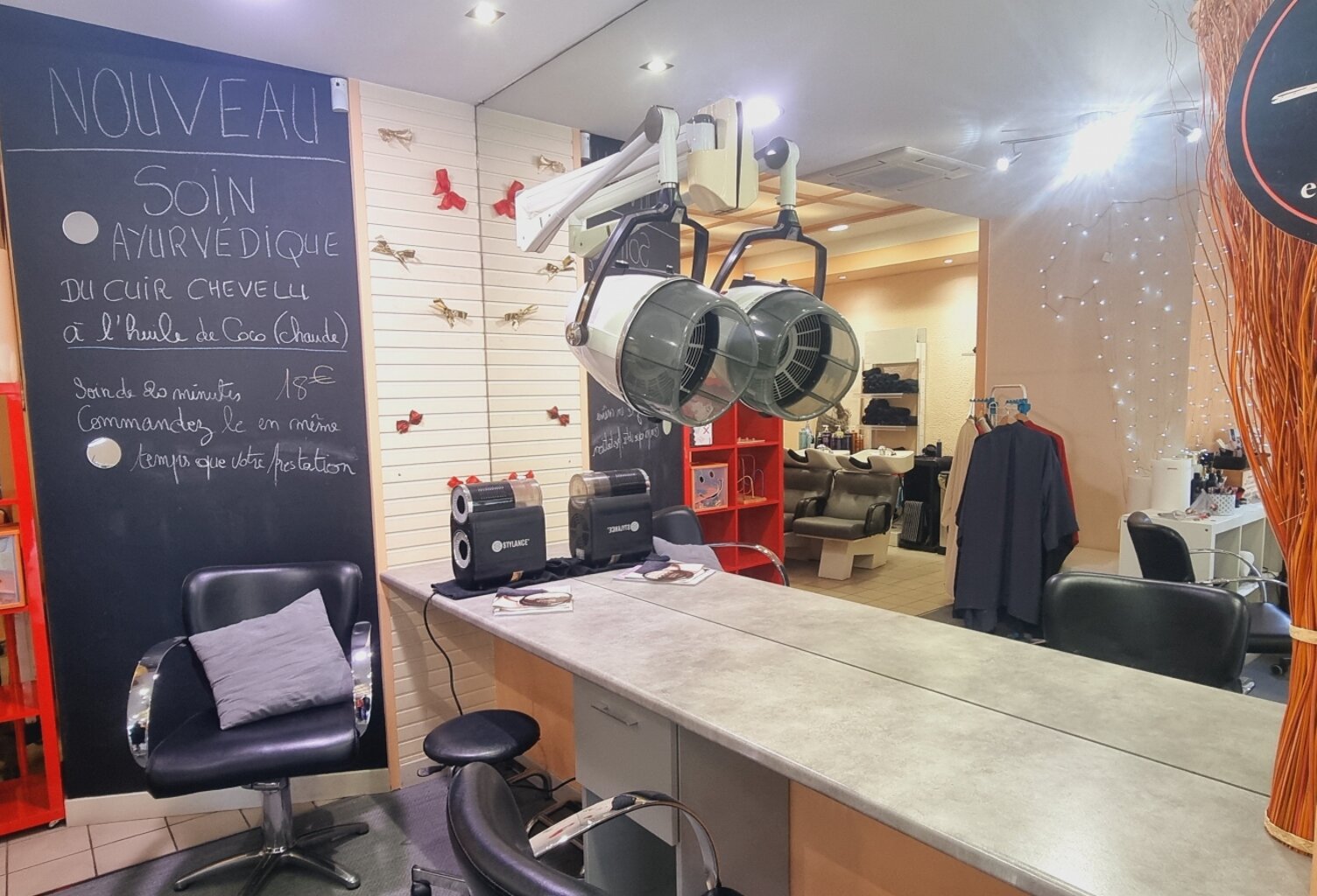 Vente Esthétique, Coiffure 55 m&sup2; — photo 1