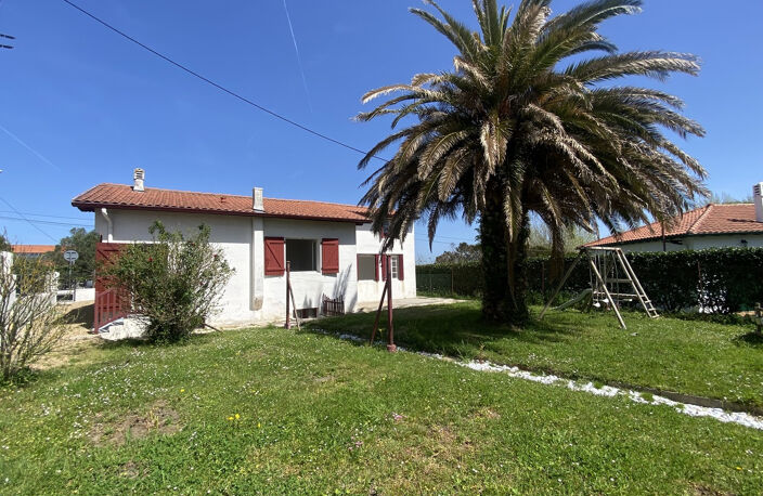Maison a pied des plages et commerces — photo 3