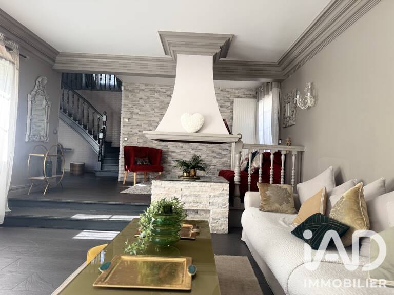 Vente Maison traditionnelle 8 pièces — photo 1