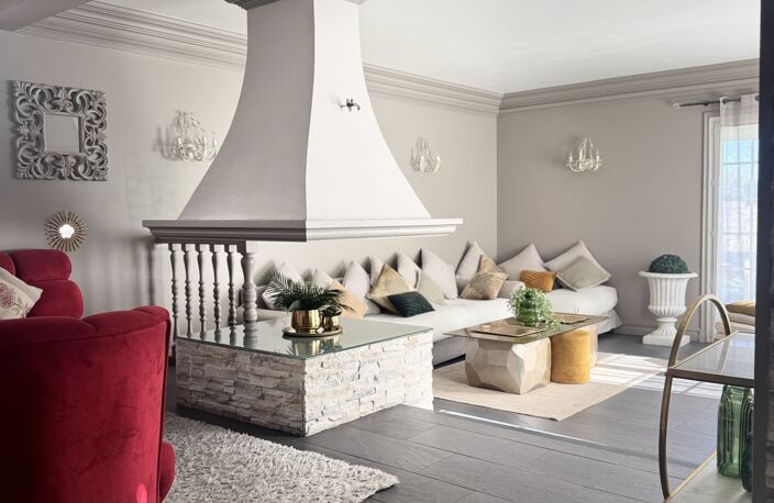 Vente Maison traditionnelle 8 pièces — photo 2