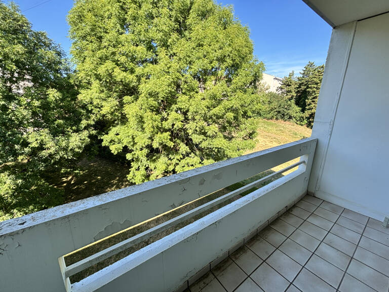 F3 avec GARAGE, PARKING et CAVE - MONTAUD — photo 1