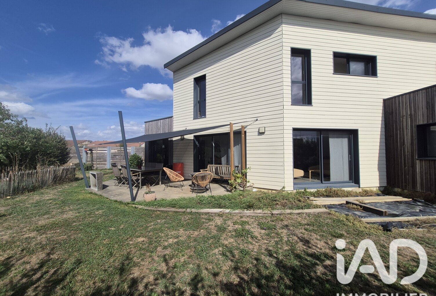 Vente Maison/villa 9 pièces — photo 1