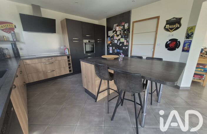 Vente Maison/villa 9 pièces — photo 5