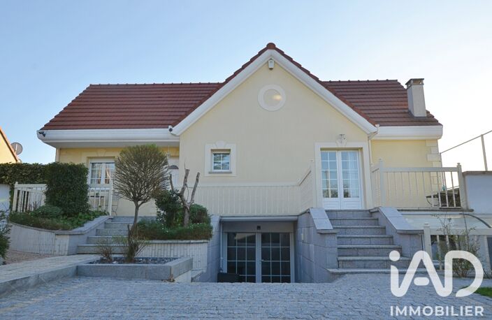 Vente Maison/villa 5 pièces — photo 2