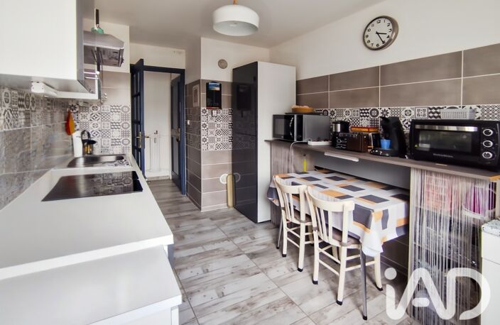 Vente Appartement 5 pièces — photo 2