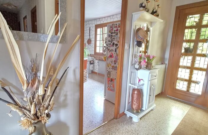Vente Maison/villa 5 pièces — photo 2