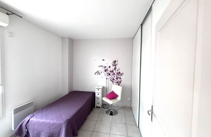 Appartement 2 pièces avec terrasse - Écrin de sérénité proche du Parc du 26e Centenaire — photo 3
