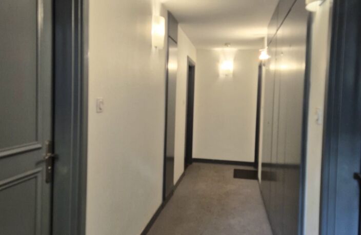 Vente Appartement 3 pièces — photo 3