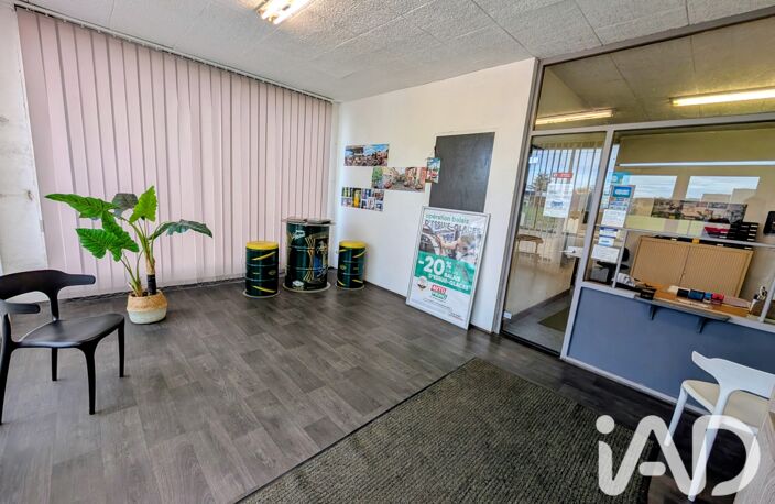 Vente Garage, Station-service 450 m&sup2; — photo 2
