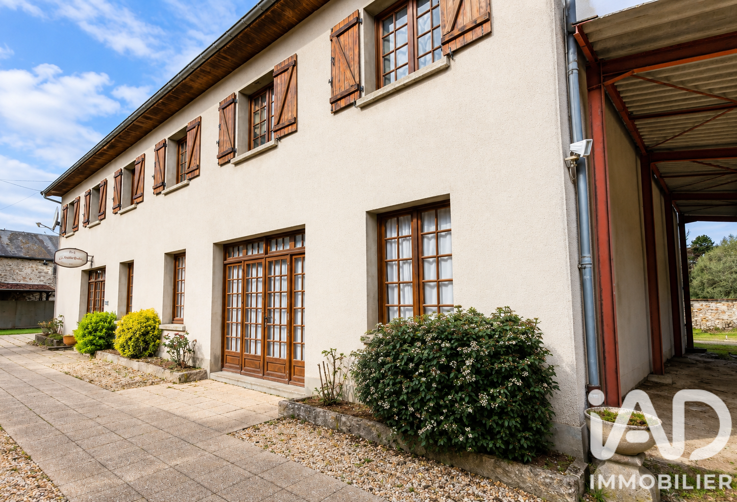 Vente Boutique/Local commercial 910 m&sup2; — photo 1