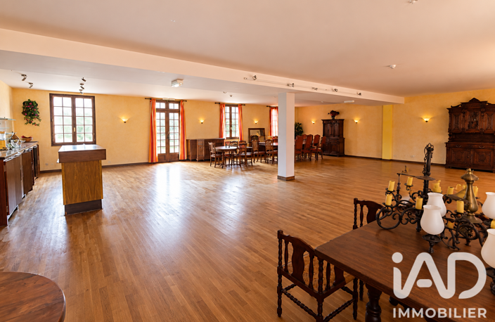 Vente Boutique/Local commercial 910 m&sup2; — photo 2