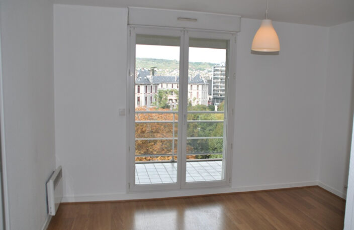 LYCEE BLAISE-PASCAL/GRANDS AXES — photo 2