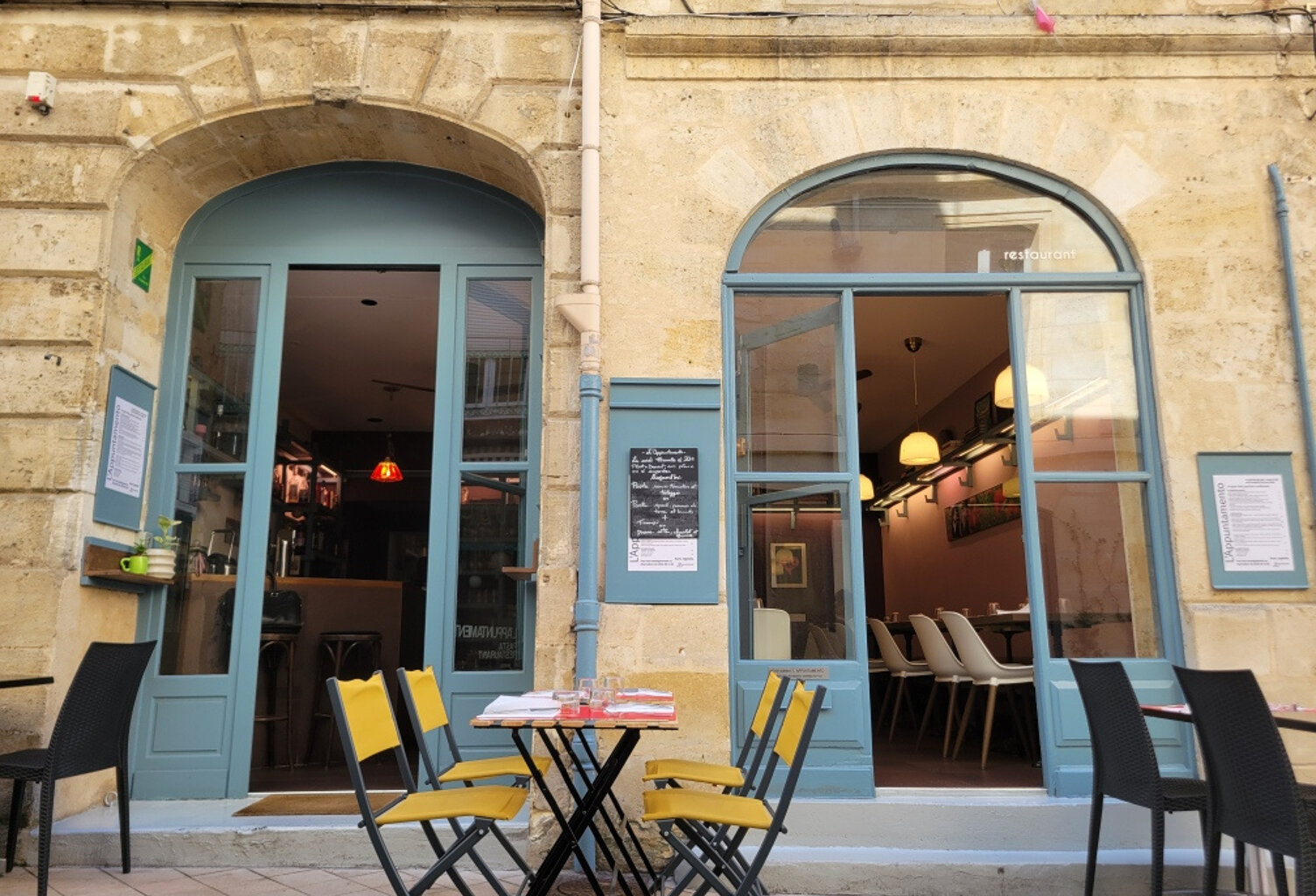 Fond de Commerce Restaurant Bordeaux 80000 euros Hors frais d'agence — photo 1