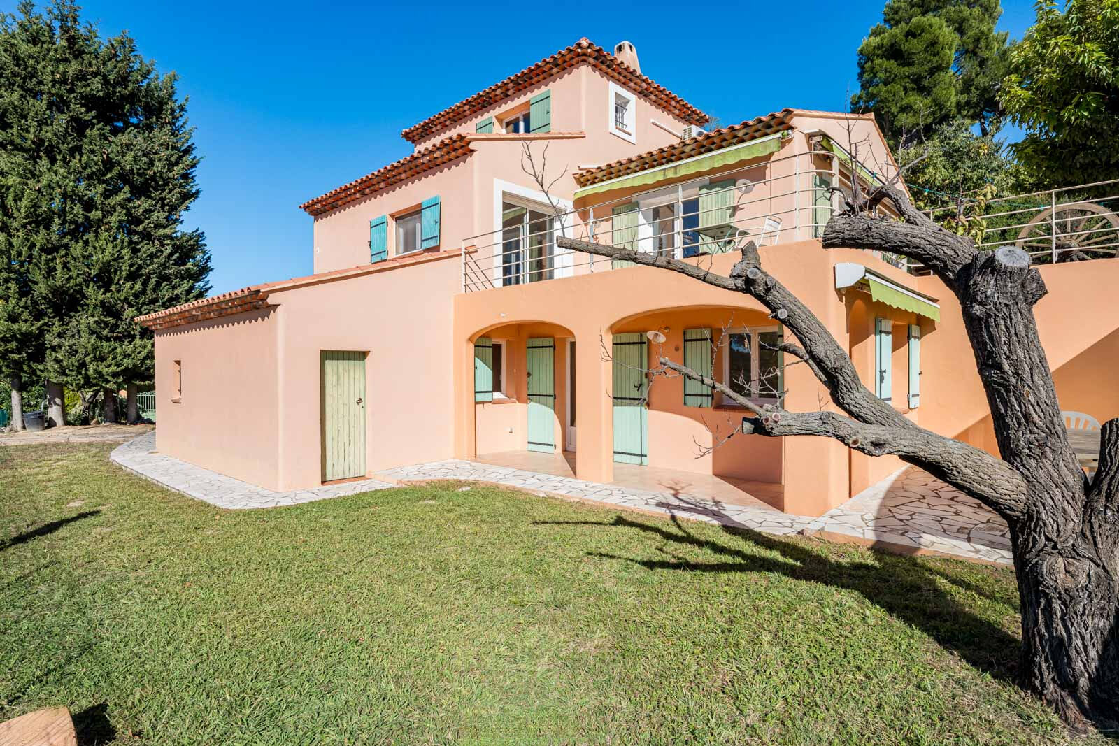 Villa / Maison  T6 à vendre Marseille 11eme 13011