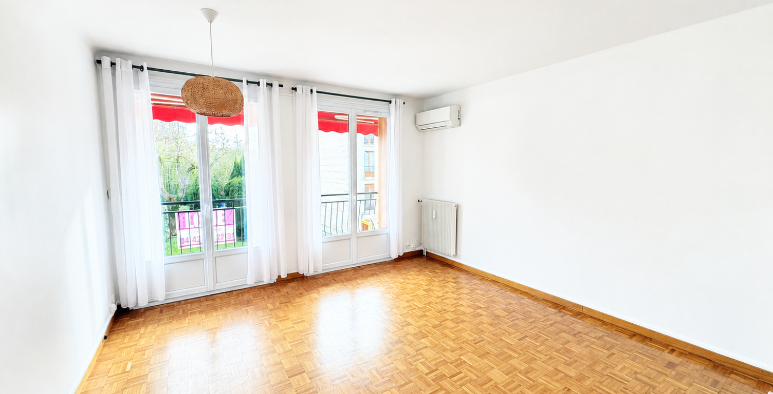AIX PROCHE LA TORSE - APPARTEMENT T3 DE 67.93M2 CAVE ET GARAGE — photo 1