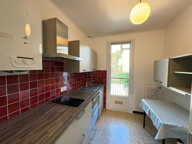 AIX PROCHE LA TORSE - APPARTEMENT T3 DE 67.93M2 CAVE ET GARAGE — photo 3