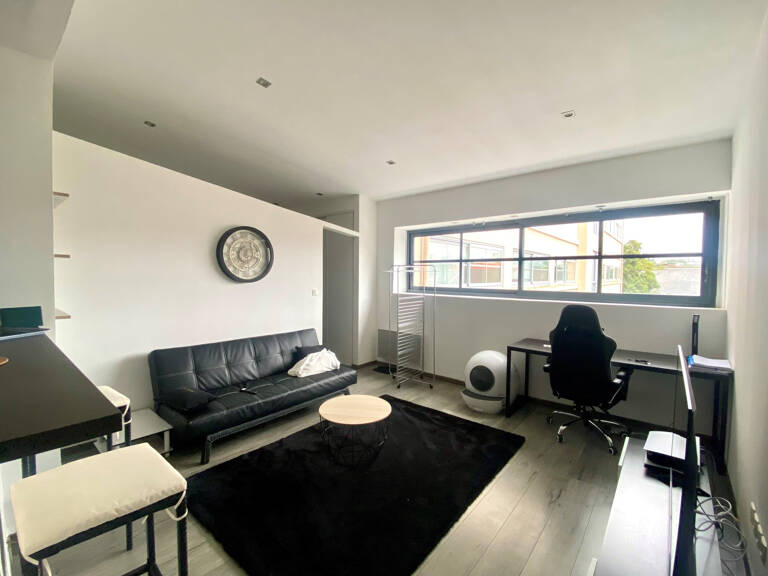 Appartement T1 bis - BAS DU CENTRE VILLE — photo 1