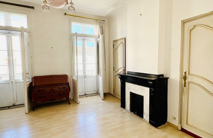 Maison de ville 8 pièces avec jardin et dépendance — photo 3
