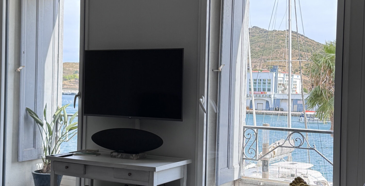 Appartement de 111M2 en première ligne, vue sur le port — photo 1