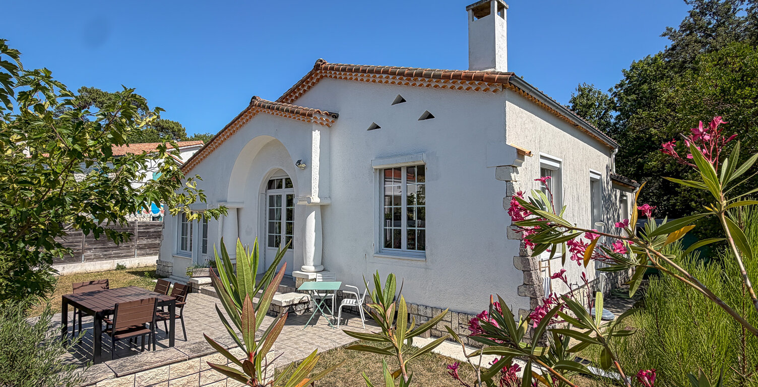 LA PETITE FÉE — photo 1