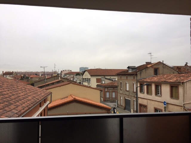 Appartement de type T2 au 5ème et dernier étage avec parking — photo du bien
