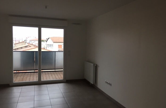 Appartement de type T2 au 5ème et dernier étage avec parking — photo 2