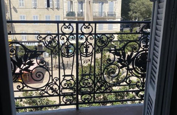 ATHENES - T3 93 M2 Meublé - 13001 MARSEILLE — photo 4