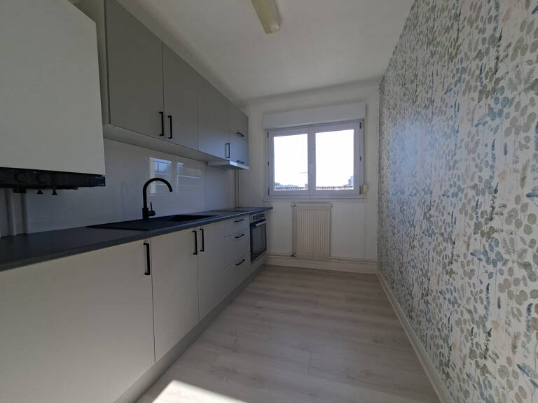 Appartement à usage d'habitation — photo 1