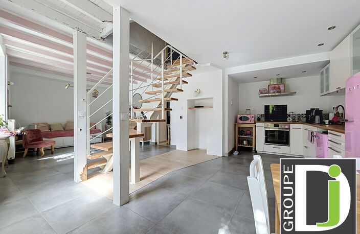 ETOILE SUR RHONE, maison de village avec terrasse — photo 2