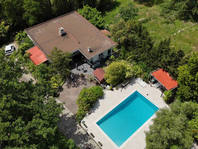 Vence - Quartier résidentiel proche collège - Villa californienne avec piscine + dépendance. — photo 1