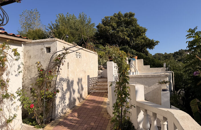 maison 3/4 pièces avec studio indépendant saint jeannet — photo 2