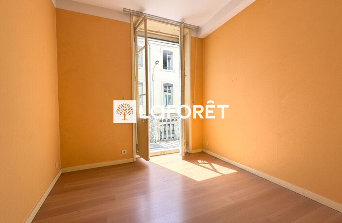 Appartement Lyon 3 pièce(s) 70.41 m2 — photo 4