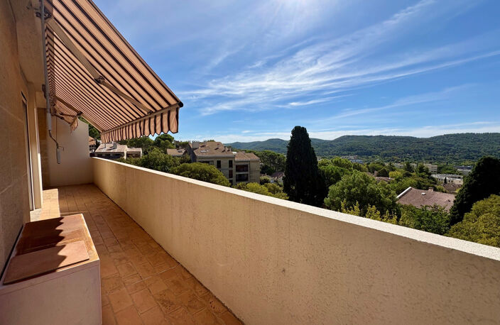 Appartement T4 avec terrasse garage cave — photo 2