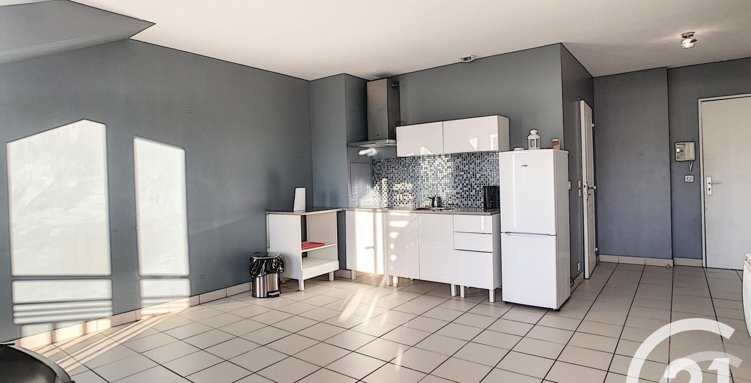 Vente appartement 1 pièce 30 m² Thiais (94320) — photo 1