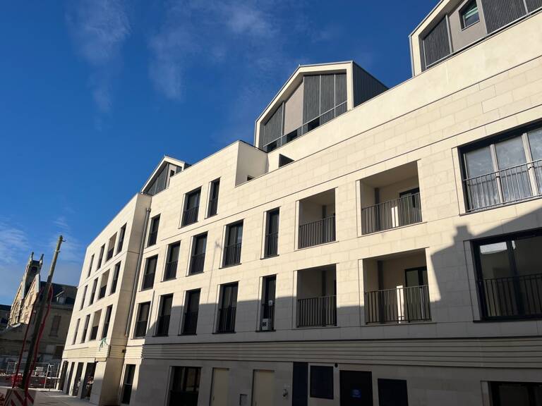 
        Appartement

        (1 à 3 pièces)

        (26 à 58 m²)
       — photo 1