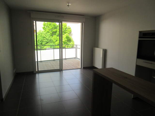 LOCATION APPARTEMENT T2 RODEZ SANS FRAIS D'AGENCE — photo du bien
