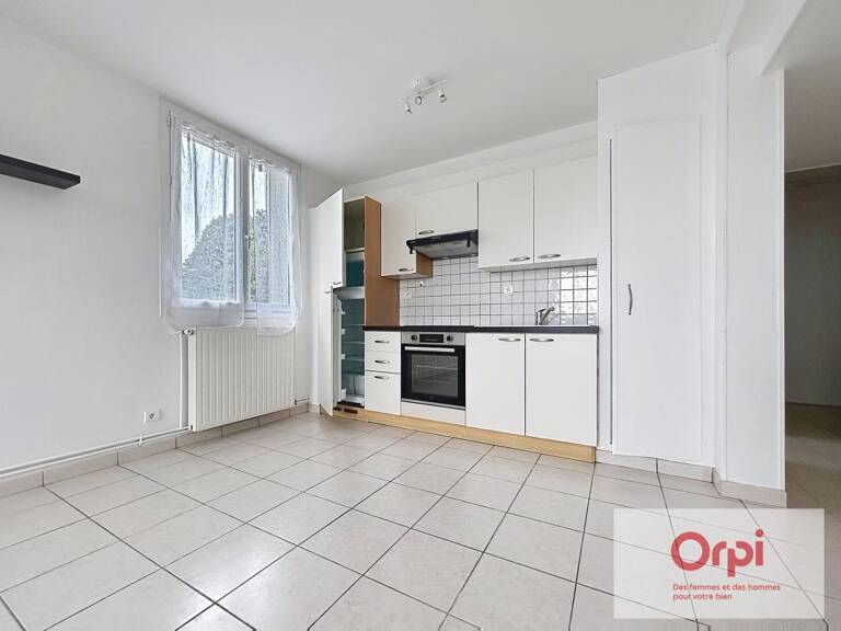 Appartement À Louer — photo 1