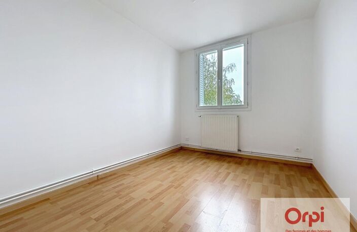 Appartement À Louer — photo 3