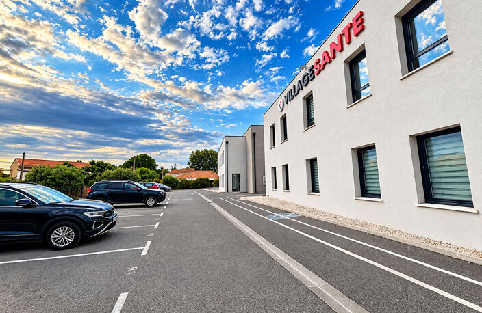 Local médical / paramédical / bien être de 31m2 dans un centre médical avec parking — photo 5