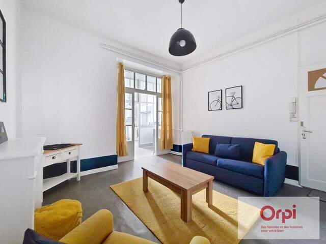 Appartement À Louer F2 Meublé — photo du bien