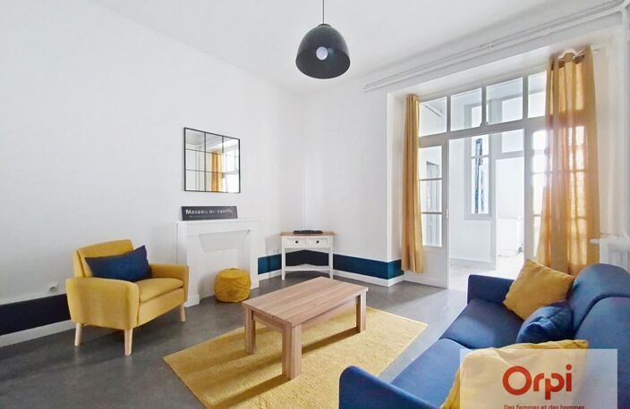 Appartement À Louer F2 Meublé — photo 2