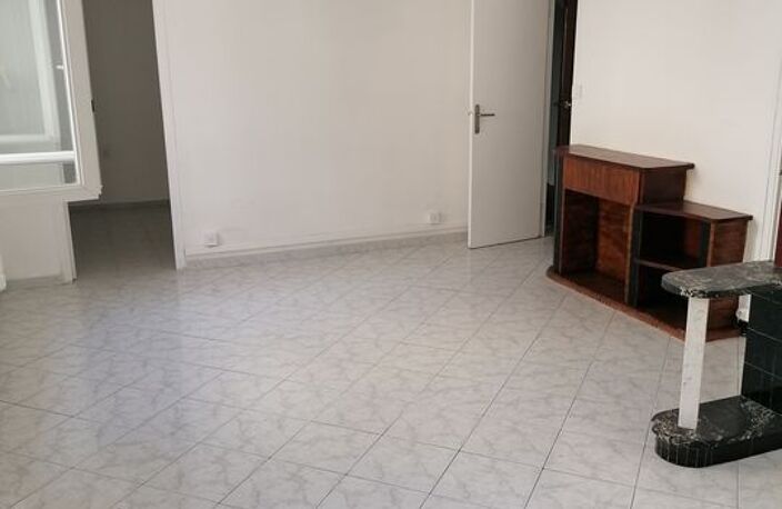 Appartement F3 vide Bastia centre — photo 3