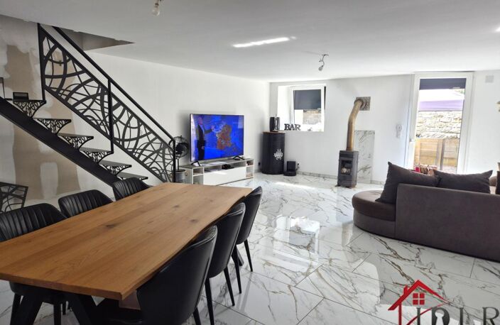 Maison entièrement rénover de 218m2 avec 5 chambres — photo 2