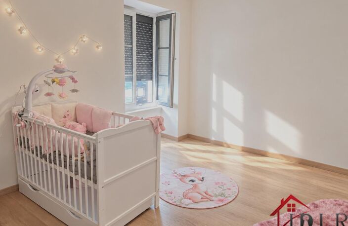 Maison entièrement rénover de 218m2 avec 5 chambres — photo 5