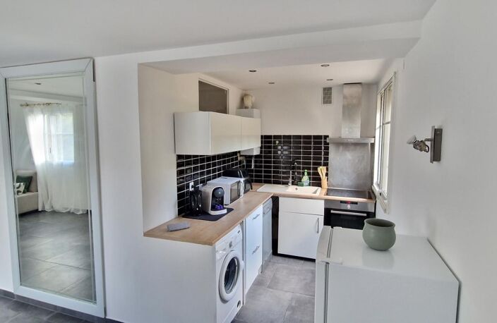 Appartement À Louer — photo 3