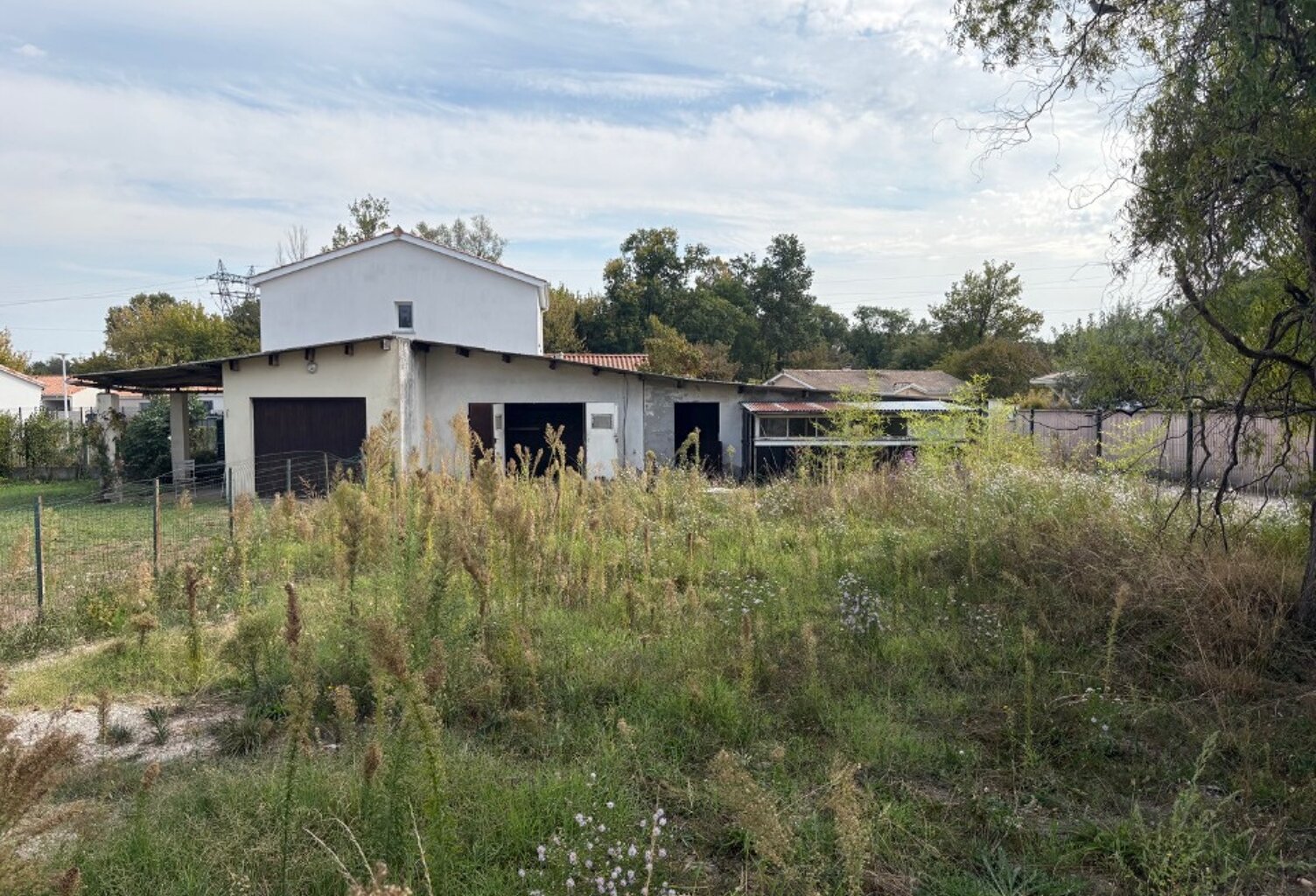 Terrain à bâtir à Villenave-d'Ornon (33140) — photo 1