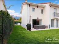 Maison mitoyenne T5 de 126 m2 habitables avec double garage — photo 2