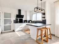 MAISON CONTEMPORAINE - 160 M² - SAINT AVE — photo 4